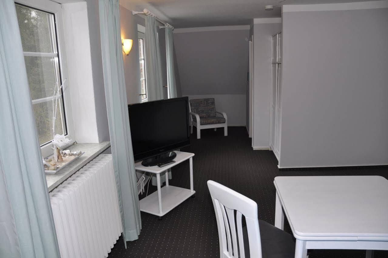 Basalt Hotel Restaurant Lounge Hohwacht Eksteriør billede